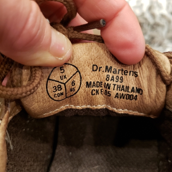 Dr Martens Sneekers - Picture 4 of 9